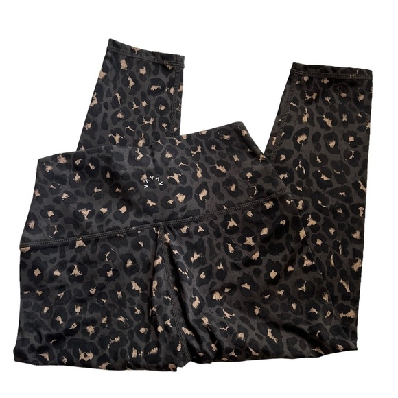 Varley Black and Pink Leopard Leggings - Picture 3 of 6